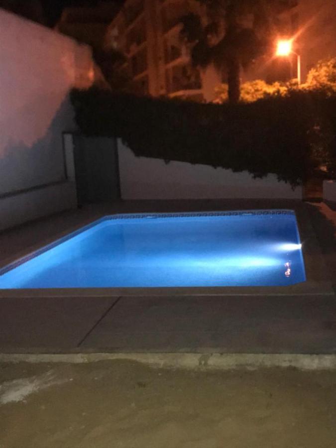 Marina Apartment ポルティマン エクステリア 写真